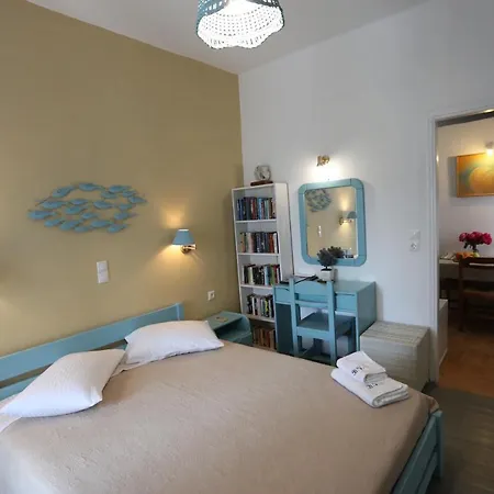 Bella Vista Batsi (Andros)